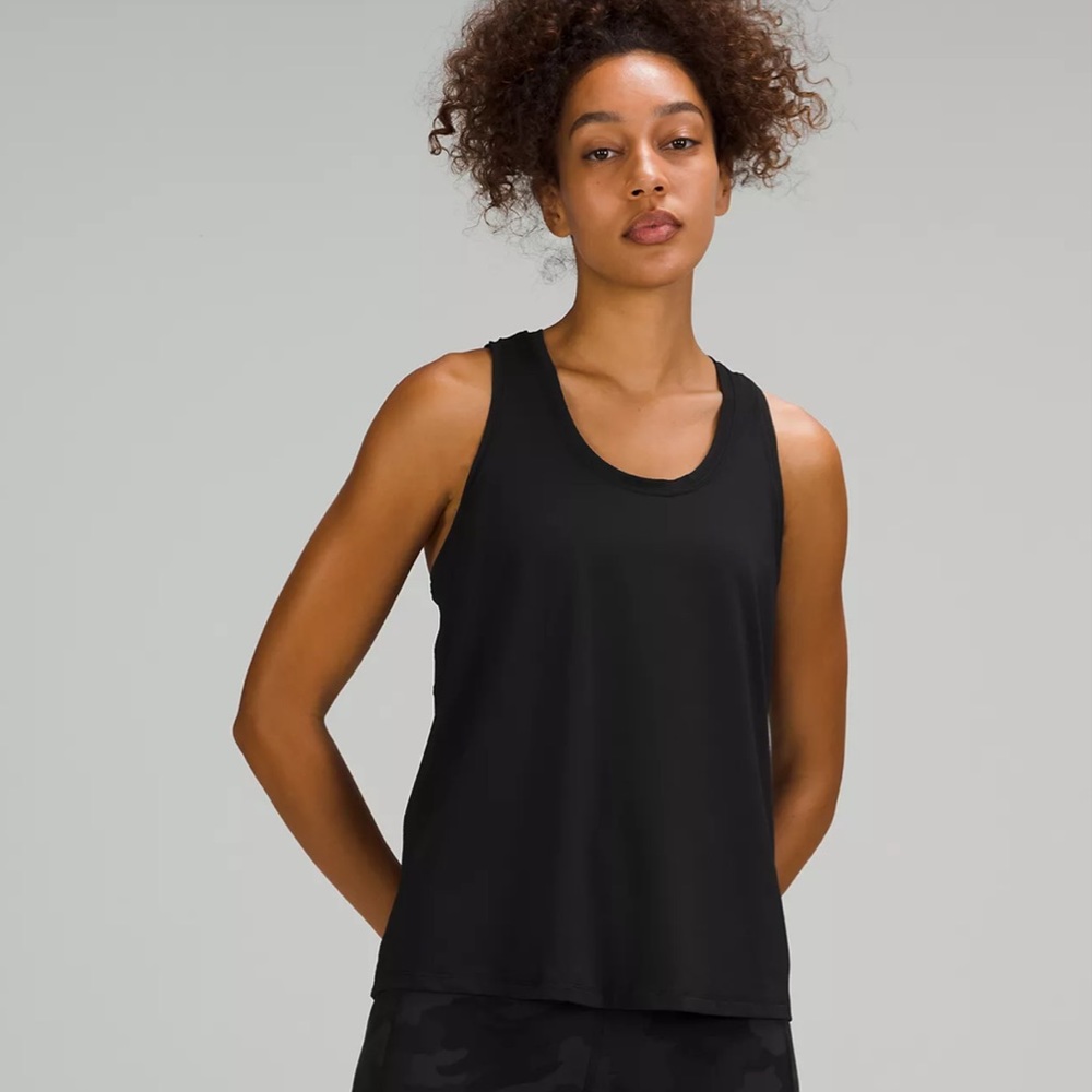 Lululemon Essential Train Tank - Size 8